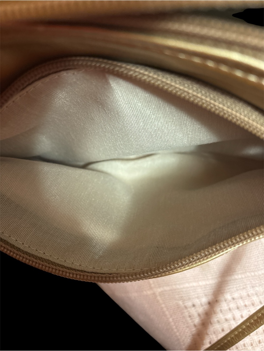 🎉BOGO 1/2 🎉 Giani Bernini Metallic Gold Knot Strap Crossbody - Picture 6 of 8